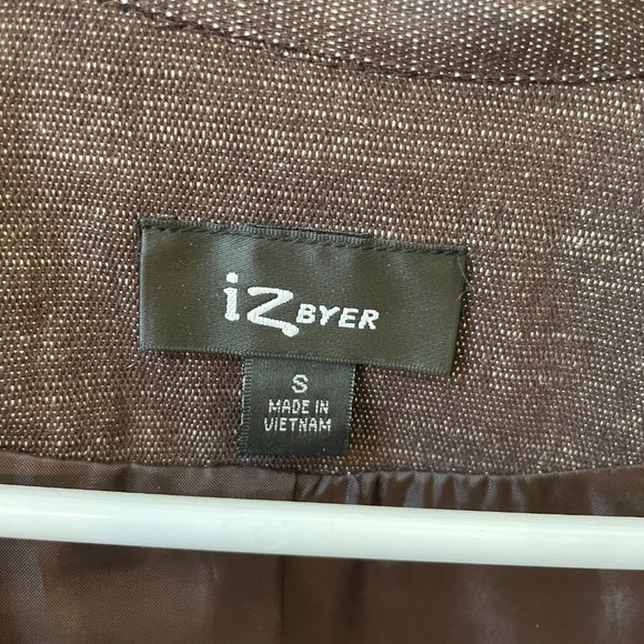 IZ Byer Brown Jacket With Snap Belt - Size Small - Great Condition - Picture 3 of 3